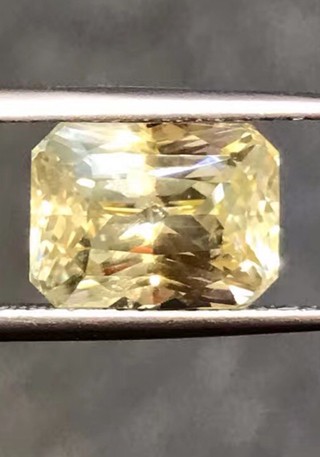 天然无烧黄色蓝宝石 L794-8.42ct