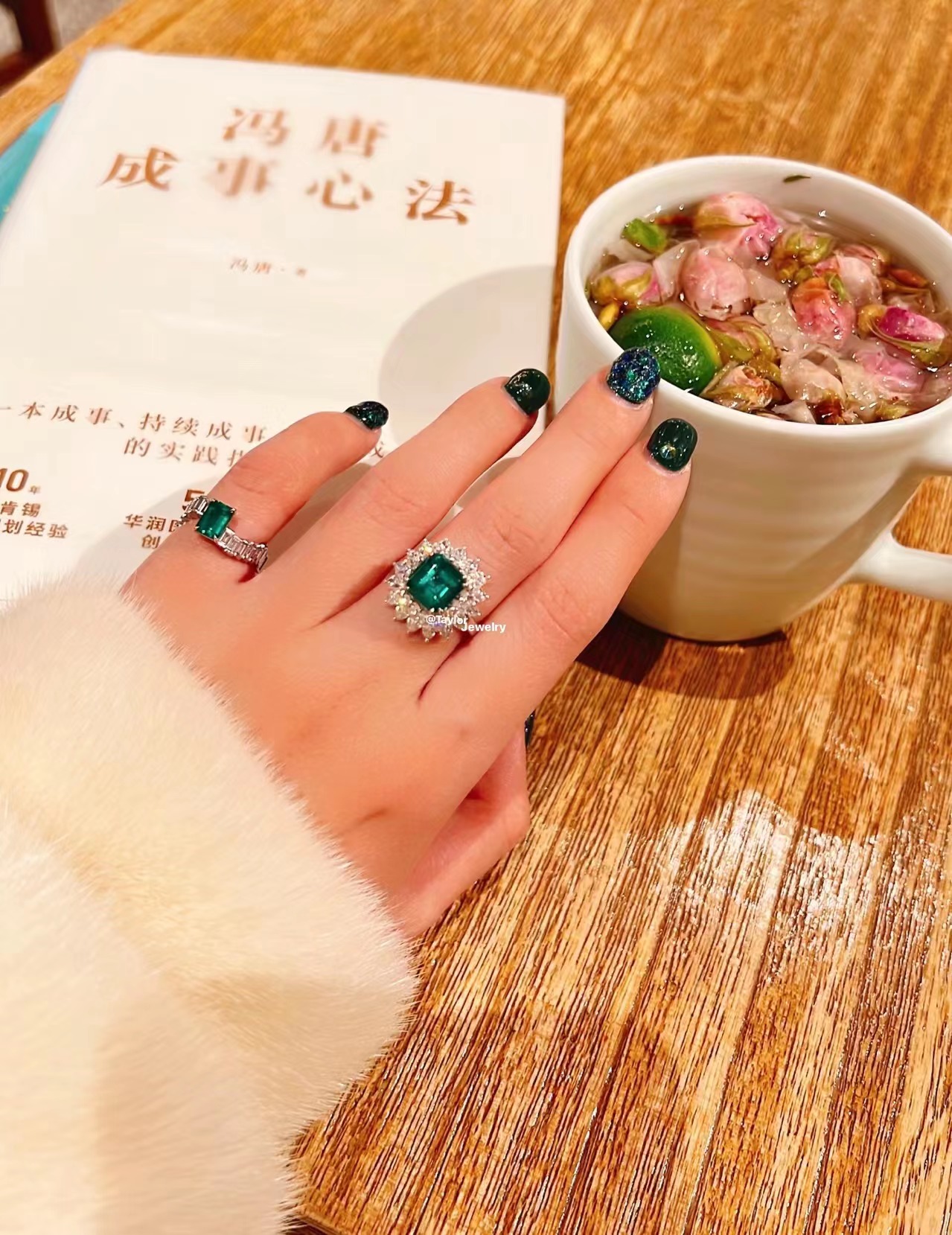 女人为什么热衷于买珠宝？