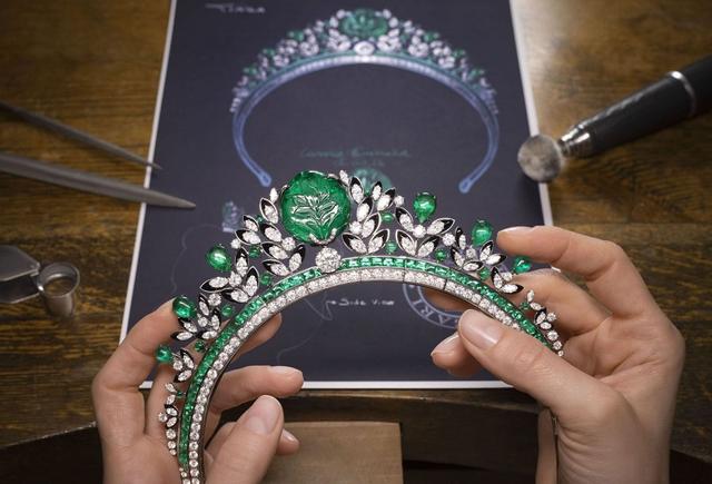 祖母绿也能雕花了？