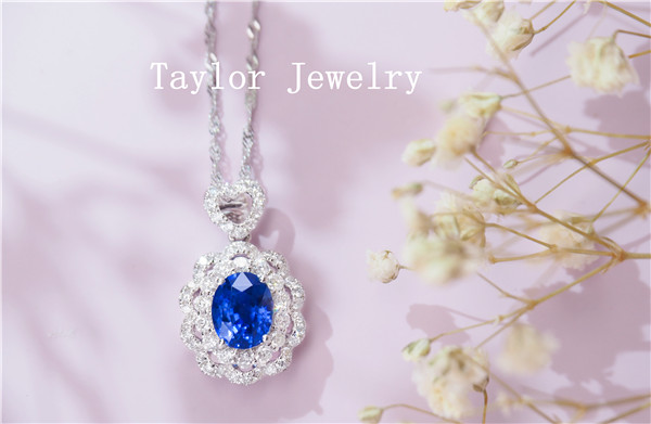 矢车菊蓝宝石VS皇家蓝蓝宝石